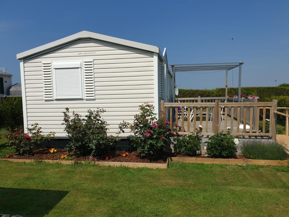 Le Clos Tranquille Gonneville-en-Auge Exterior photo